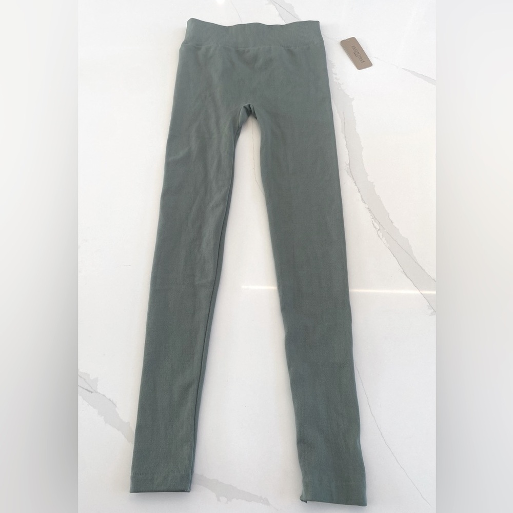 NWT - Forever 21 leggings M/L